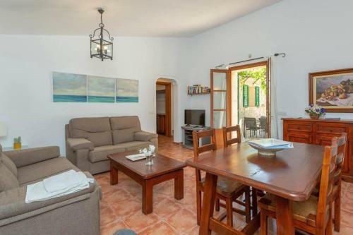 Villa Can Canaveret By Villa Plus