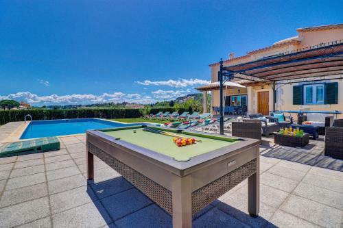 Villa Hort De Siller By Villa Plus