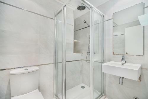 Apartment Just 80 Meters From The Beach