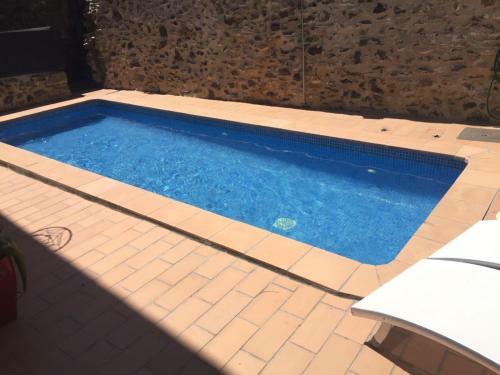 Country House With Pool And Wine Cellar