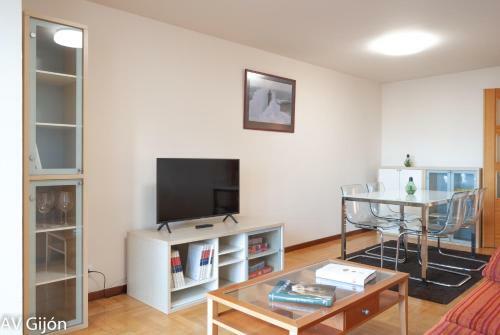 Apartamento Av Gij�n Anselmo Cifuentes