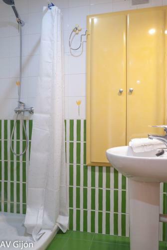 Apartamento Av Gij�n Anselmo Cifuentes