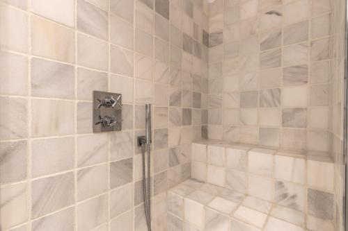 Precioso Y C�ntrico Apartamento Gran Capit�n 5