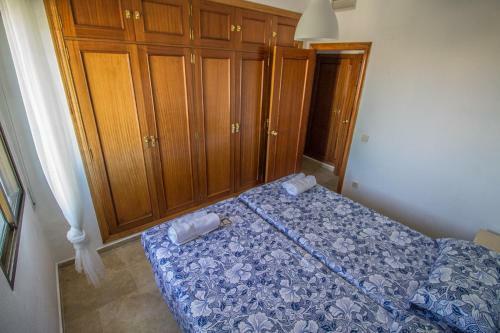 Apartamento 2 Dormitorios Piscina Y Garage