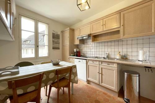 Apartamento Le Clo�tre Pour 4 Personnes