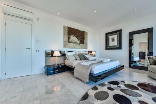 Coral- Managed By Almarina Villas