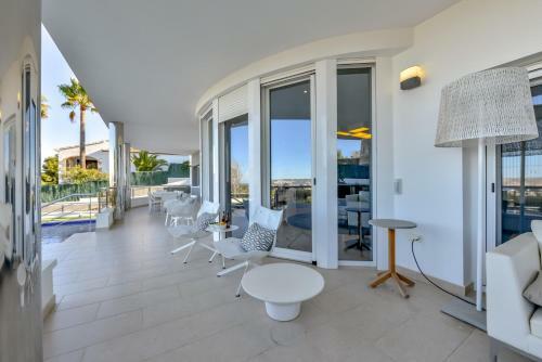 Coral- Managed By Almarina Villas