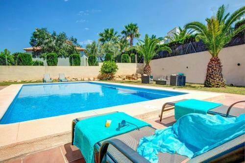 Villa Fresno By Villa Plus