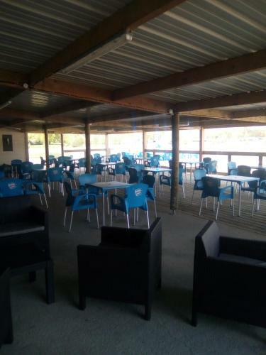 Camping Le Lac Des Varennes
