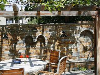 Gikas Apartments