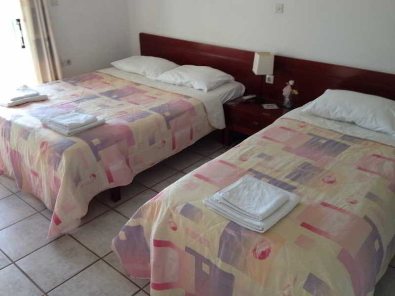 Gikas Apartments