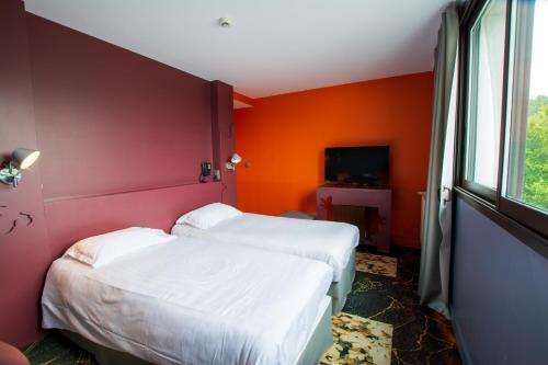 Hotel Logis Auberge De La Foret