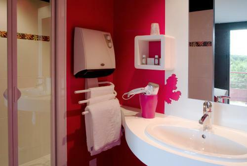 Hotel Logis Auberge De La Foret