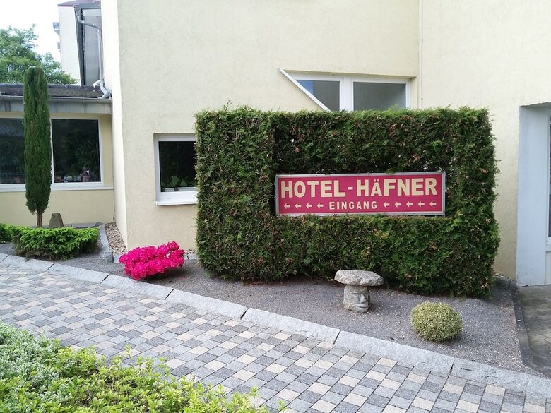 Hotel H�fner