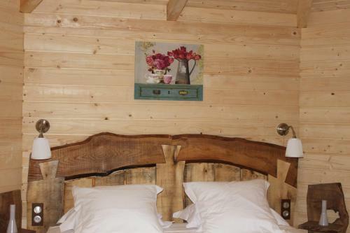 Hotel Les Cabanes Dans Les Bois