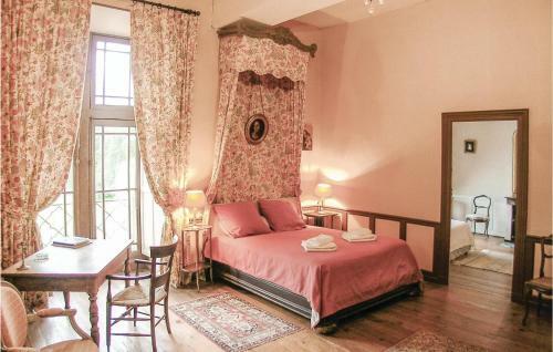 Holiday Home La Gaubertie