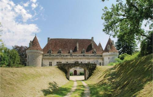 Holiday Home La Gaubertie