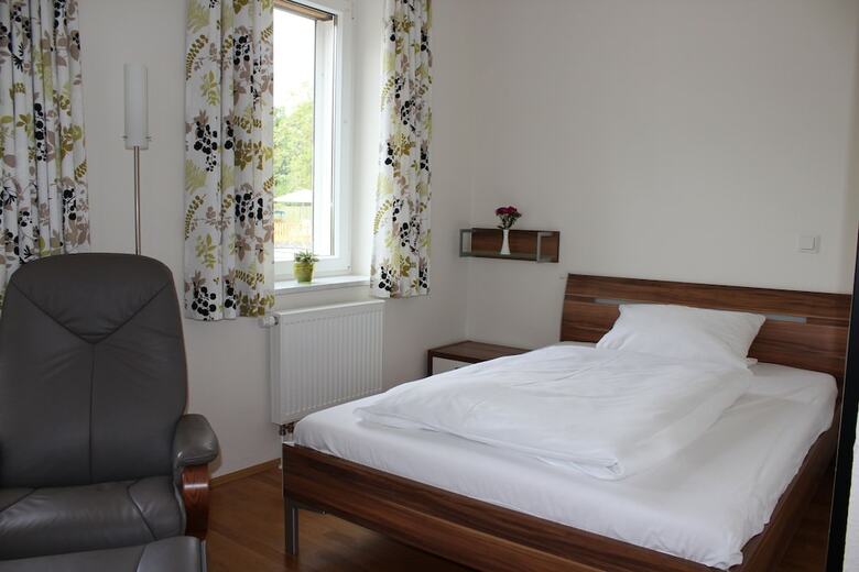 Hostal Boardinghouse My Maison