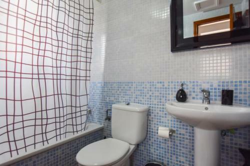 Villa Book Jet - Green Oasis Holiday House & Pool
