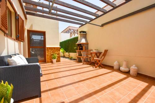 Villa Book Jet - Green Oasis Holiday House & Pool
