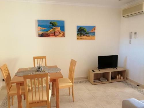 Golf And Beach Apartment