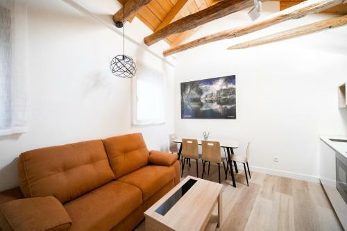 Apartamentos Mk77 Le�n- Cantareros