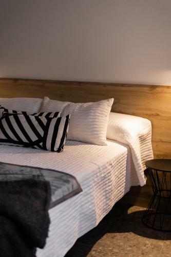 Apartamentos Mk77 Le�n - Lahoz