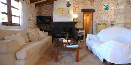 Finca Na Pruna Holiday Home