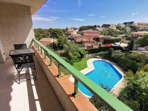 Apartamento Llan�a Atico Av. Europa Amb Piscina