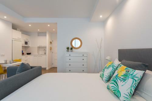Apartamento Moderno Estudio Junto A Las Canteras