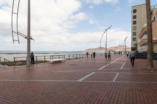 Apartamento Moderno Estudio Junto A Las Canteras