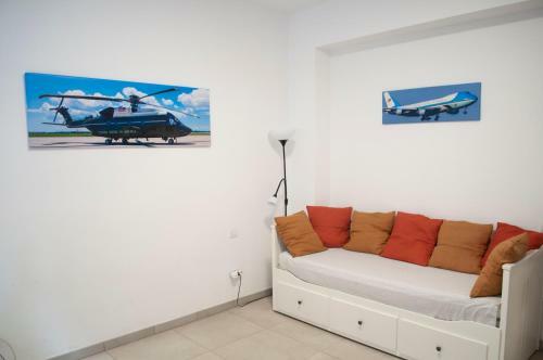 Apartamento Room In My White House
