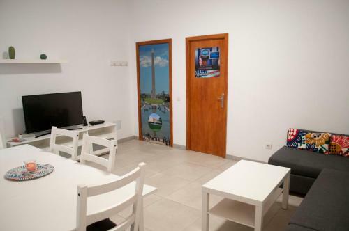 Apartamento Room In My White House