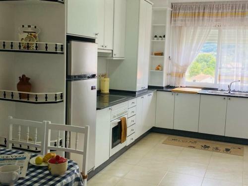Apartamento Tu Hogar En El Coraz�n De O Saln�s