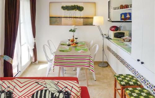 One-bedroom Apartment In Mezquitilla