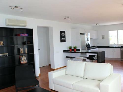 Spectacular Villa In Algarrobo With Private Swimming Pool