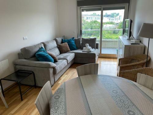 Nuevo Apartamento En Miengo Con Piscina Y Garaje