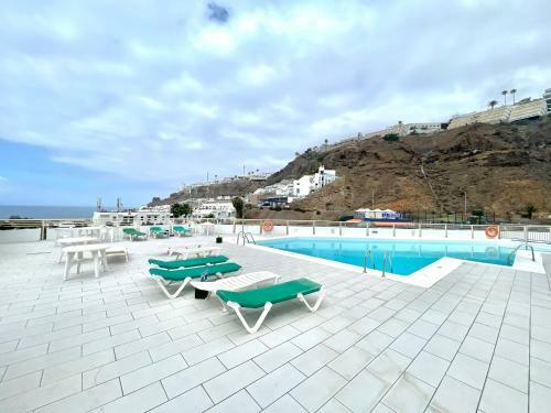 Apartamento De Un Dormitorio Con Wifi Y Piscina, Junto Al Mar