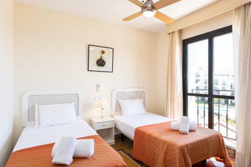 Panoramic Ocean Club Delta Apartment By Ghr Rentals