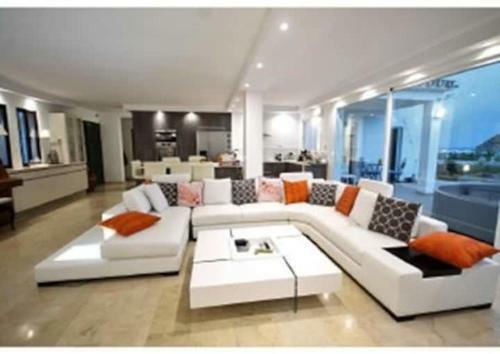 Hermosa Villa Rosalyne