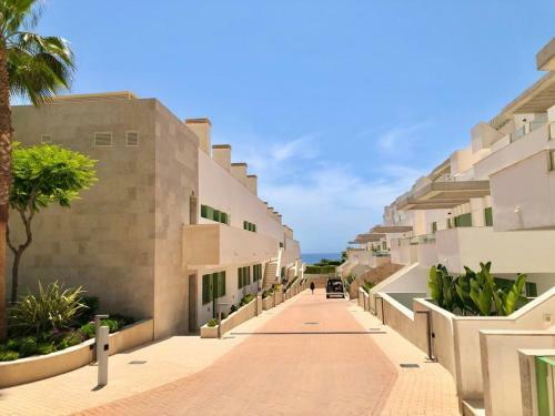 Apartamento En Moj�car En 1� L�nea De Playa