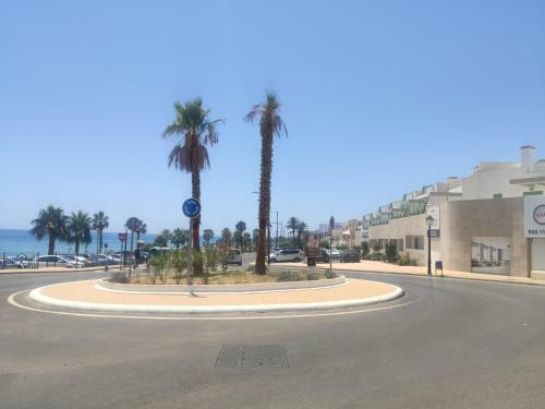 Apartamento En Moj�car En 1� L�nea De Playa