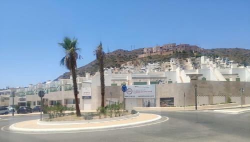 Apartamento En Moj�car En 1� L�nea De Playa