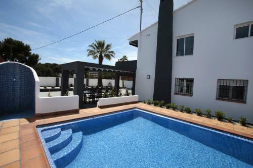 Villa Graham Holiday Rentals - L Andrago