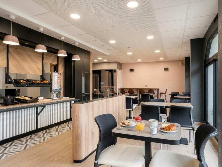 Hotel Les Ast�ries