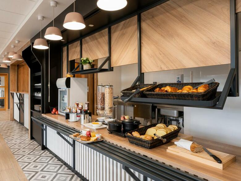 Hotel Les Ast�ries