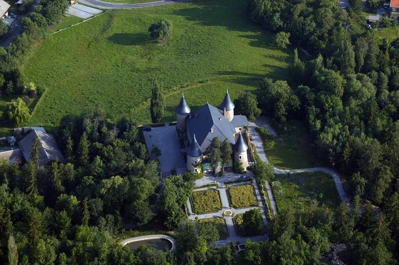 Hotel Chateau De Picomtal