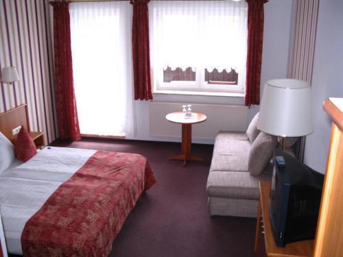 Hotel Sch�ne Aussicht
