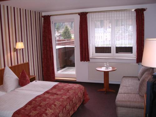 Hotel Sch�ne Aussicht