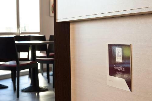 Hotel Balladins Compiegne
